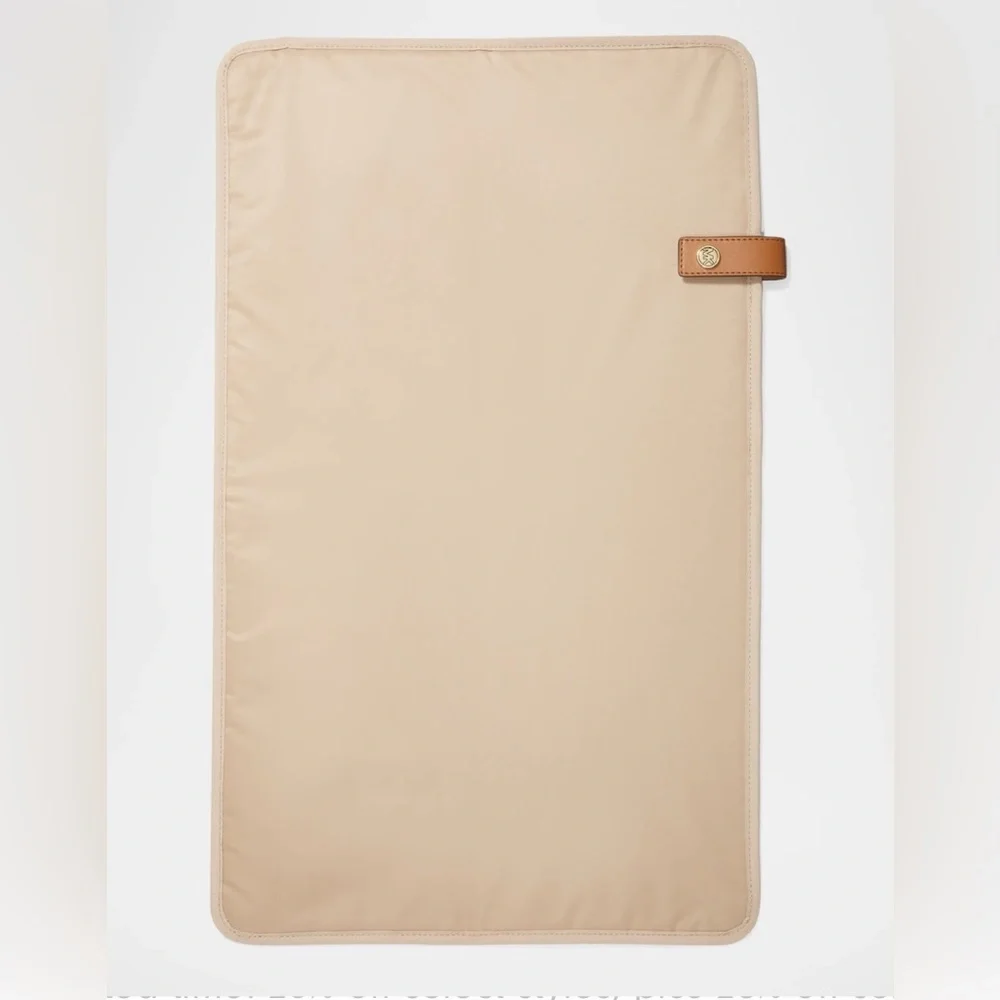 🆕 MICHAEL Michael Kors | 
Large Monogram Diaper Bag - Picture 5 of 9